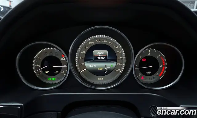 Mercedes-Benz E-Class 2015 2.1 автомат (гидро), миниатюра 8