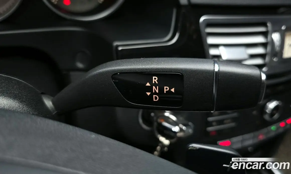 Mercedes-Benz E-Class 2015 2.1 автомат (гидро), фото 9