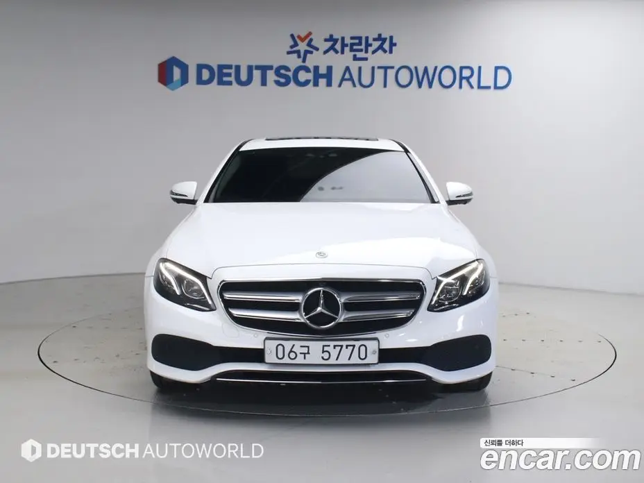 Mercedes-Benz E-Class 2018 2.0 автомат (гидро), фото 3 Mercedes-Benz E-Class 2018 2.0 автомат (гидро), фото 3