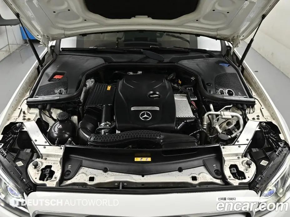 Mercedes-Benz E-Class 2018 2.0 автомат (гидро), фото 6 Mercedes-Benz E-Class 2018 2.0 автомат (гидро), фото 6