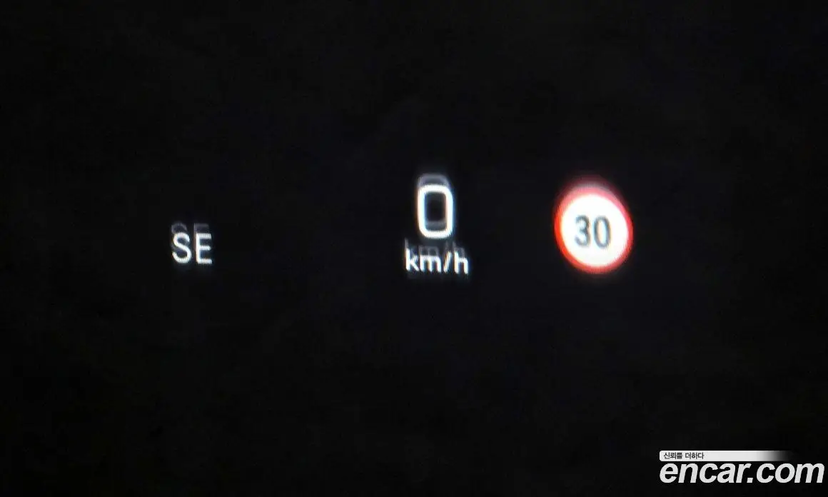 Mercedes-Benz E-Class 2018 2.0 автомат (гидро), фото 19