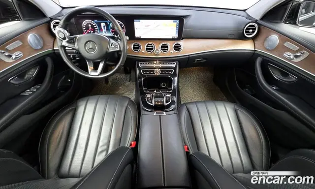 Mercedes-Benz E-Class 2018 2.0 автомат (гидро), миниатюра 7