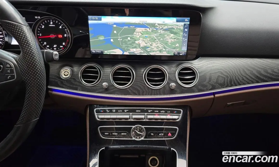 Mercedes-Benz E-Class 2018 1.9 автомат (гидро), фото 12