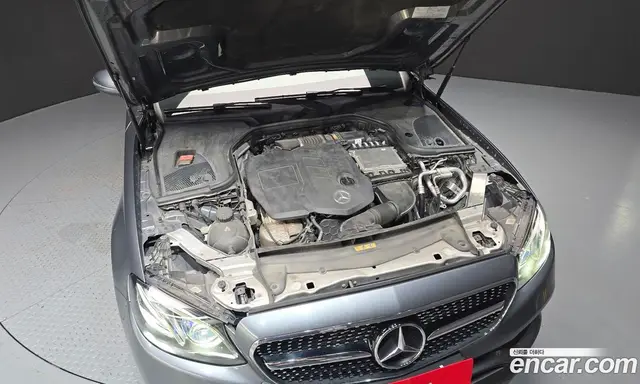 Mercedes-Benz E-Class 2018 1.9 автомат (гидро), миниатюра 6