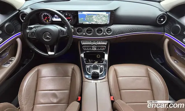 Mercedes-Benz E-Class 2018 1.9 автомат (гидро), миниатюра 7
