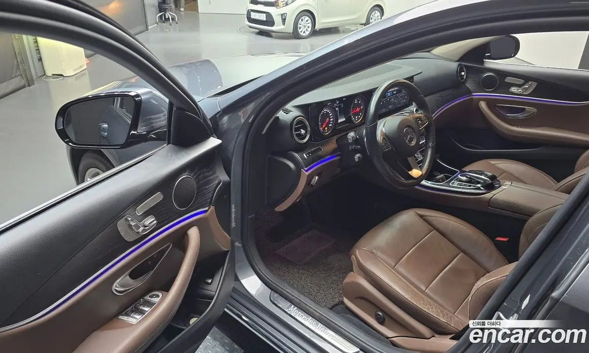 Mercedes-Benz E-Class 2018 1.9 автомат (гидро), фото 10