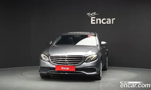 Mercedes-Benz E-Class 2020 1.9 автомат (гидро), миниатюра 2 Mercedes-Benz E-Class 2020 1.9 автомат (гидро), миниатюра 2