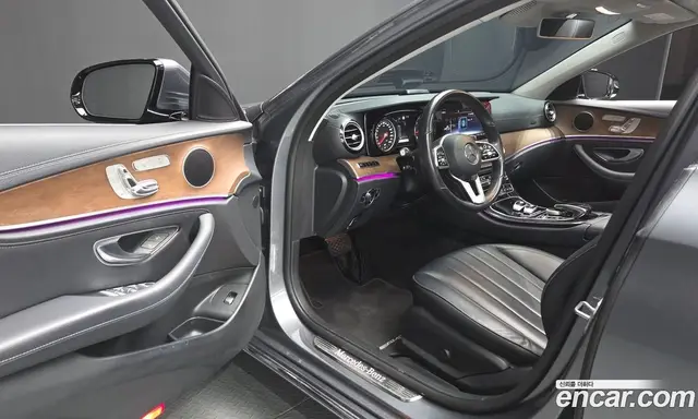 Mercedes-Benz E-Class 2020 1.9 автомат (гидро), миниатюра 12