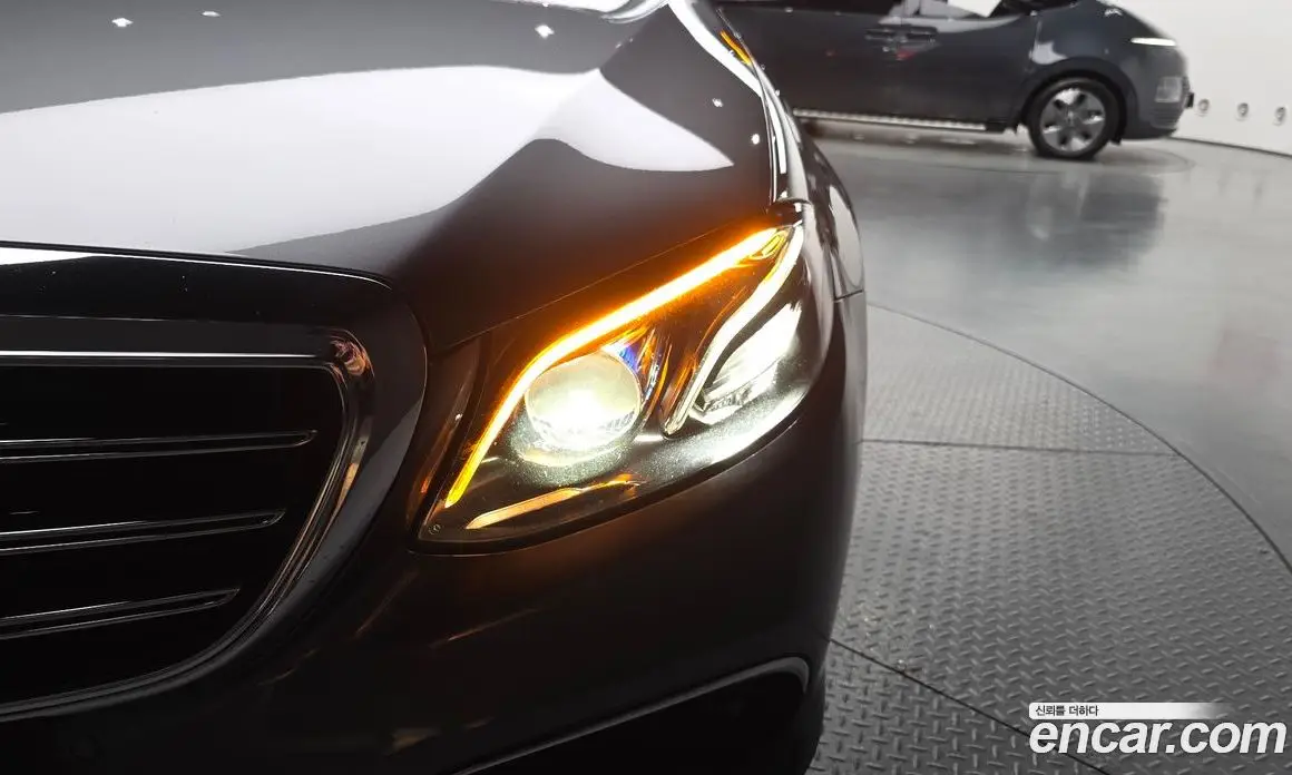 Mercedes-Benz E-Class 2020 1.9 автомат (гидро), фото 7 Mercedes-Benz E-Class 2020 1.9 автомат (гидро), фото 7