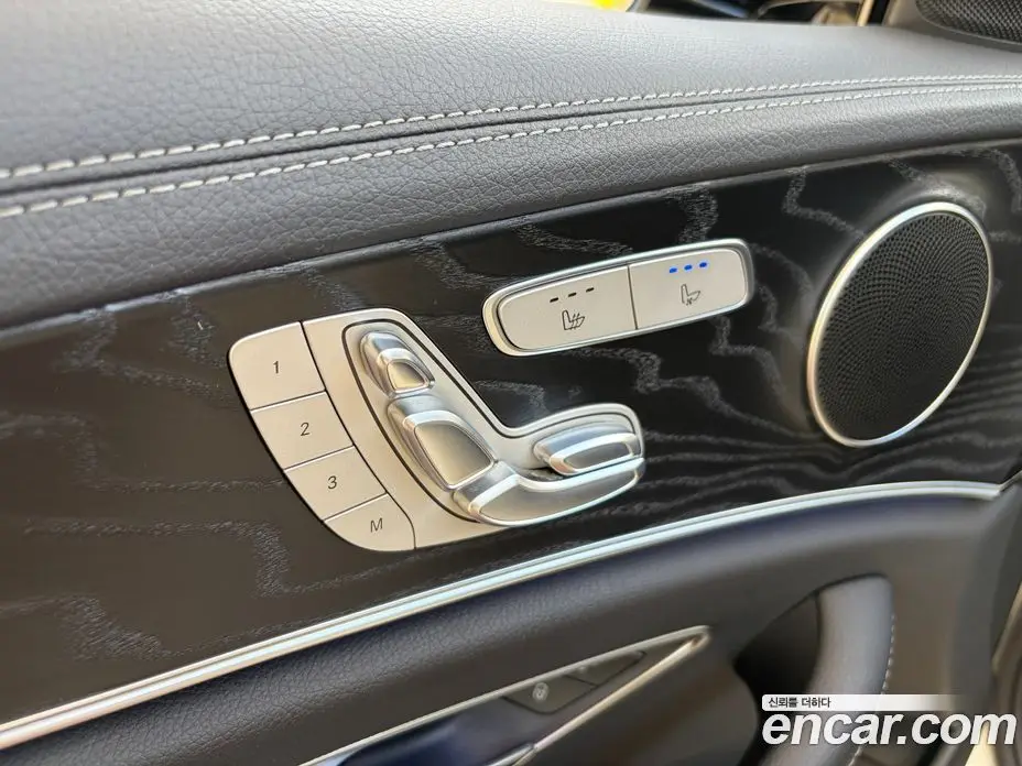 Mercedes-Benz E-Class 2023 2.0 автомат (гидро), фото 16