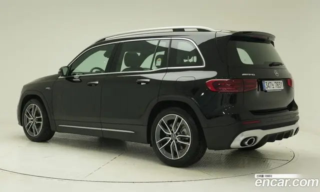 Mercedes-Benz GLB-Class 2025 2.0 автомат (гидро), миниатюра 2