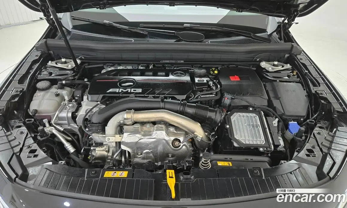 Mercedes-Benz GLB-Class 2025 2.0 автомат (гидро), фото 20
