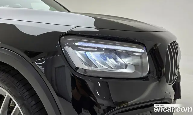 Mercedes-Benz GLB-Class 2025 2.0 автомат (гидро), миниатюра 9