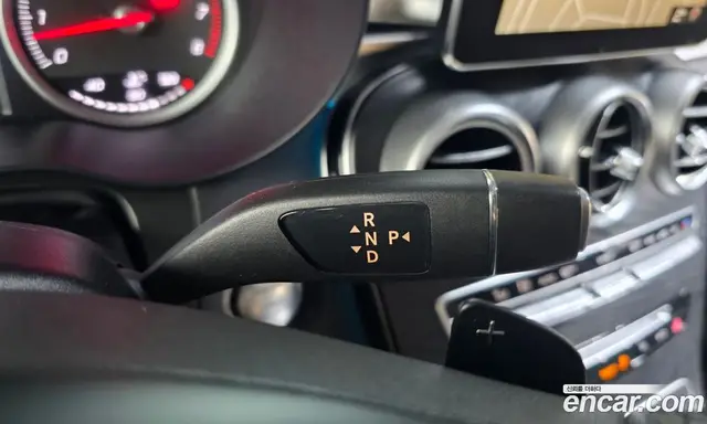 Mercedes-Benz GLC-Class 2019 2.0 автомат (гидро), миниатюра 11 Mercedes-Benz GLC-Class 2019 2.0 автомат (гидро), миниатюра 11