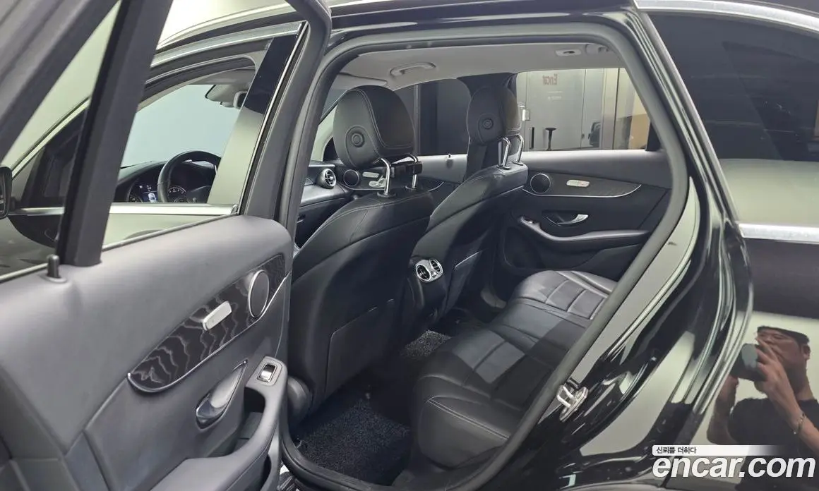 Mercedes-Benz GLC-Class 2019 2.0 автомат (гидро), фото 15 Mercedes-Benz GLC-Class 2019 2.0 автомат (гидро), фото 15