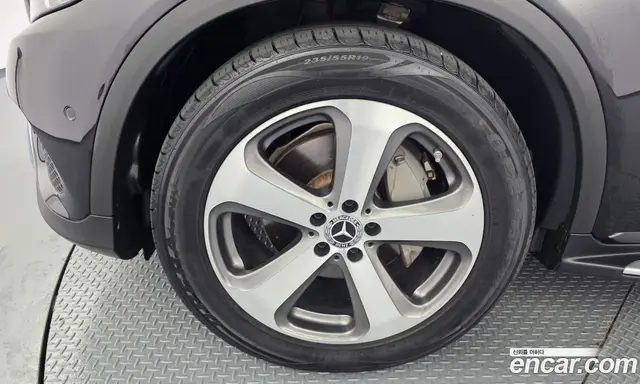 Mercedes-Benz GLC-Class 2019 2.0 автомат (гидро), миниатюра 4 Mercedes-Benz GLC-Class 2019 2.0 автомат (гидро), миниатюра 4