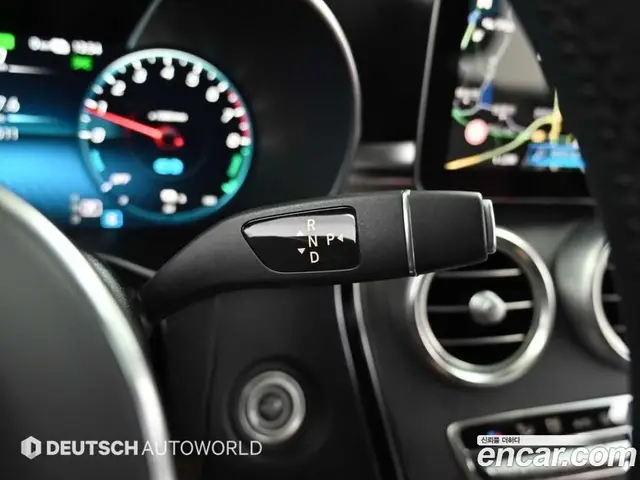 Mercedes-Benz GLC-Class 2021 2.0 автомат (гидро), миниатюра 10