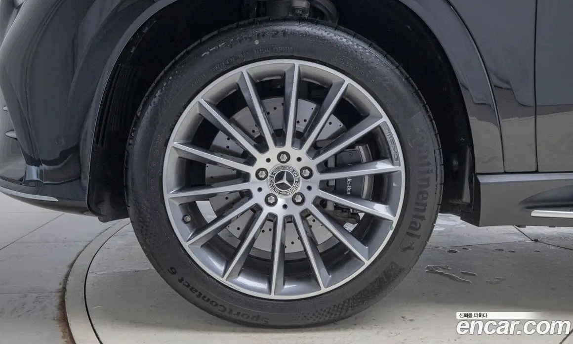 Mercedes-Benz GLE-Class 2024 3.0 автомат (гидро), фото 5