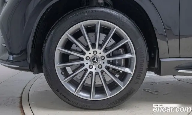 Mercedes-Benz GLE-Class 2024 3.0 автомат (гидро), миниатюра 5