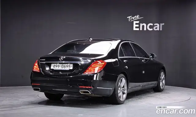 Mercedes-Benz S-Class 2015 4.7 автомат (гидро), миниатюра 2 Mercedes-Benz S-Class 2015 4.7 автомат (гидро), миниатюра 2
