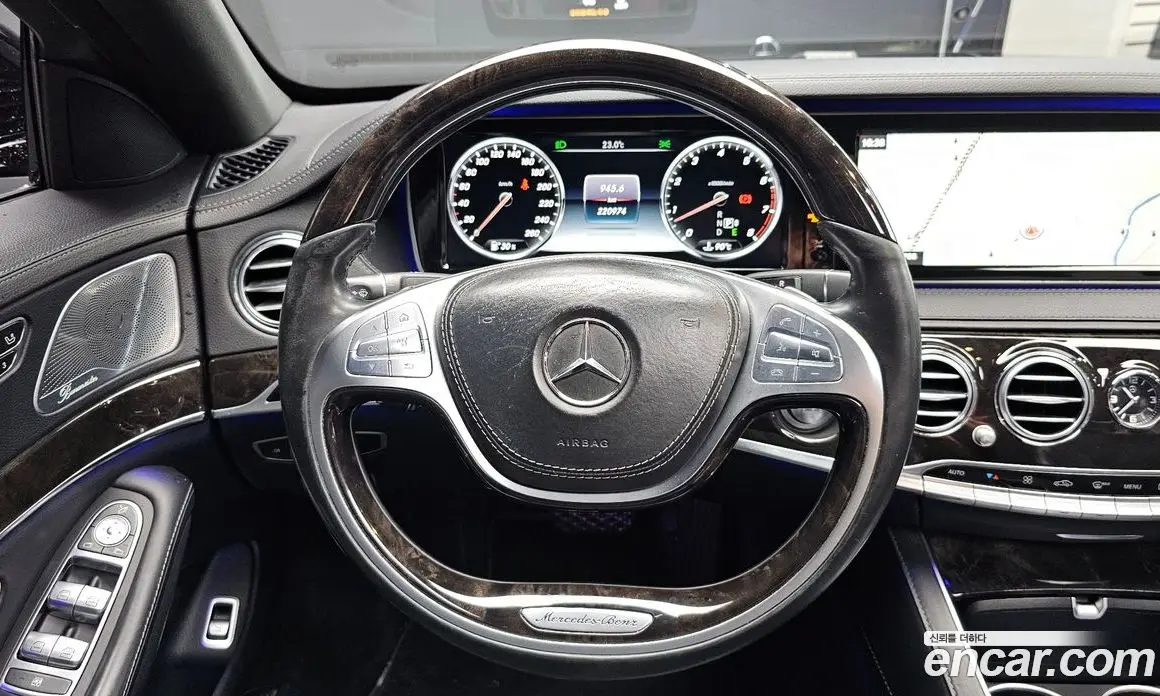 Mercedes-Benz S-Class 2015 4.7 автомат (гидро), фото 12 Mercedes-Benz S-Class 2015 4.7 автомат (гидро), фото 12
