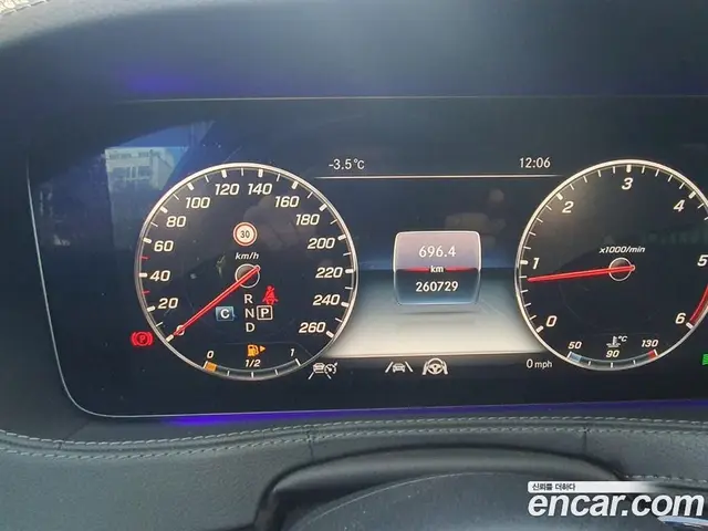 Mercedes-Benz S-Class 2020 2.9 автомат (гидро), миниатюра 8 Mercedes-Benz S-Class 2020 2.9 автомат (гидро), миниатюра 8