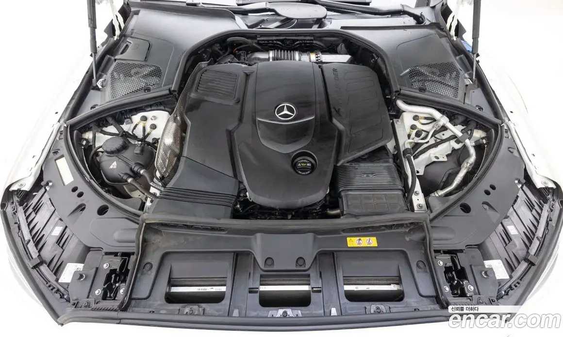 Mercedes-Benz S-Class 2021 2.9 автомат (гидро), фото 6 Mercedes-Benz S-Class 2021 2.9 автомат (гидро), фото 6