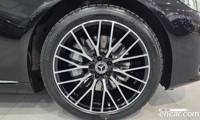 Mercedes-Benz S-Class 2025 3.0 автомат (гидро), миниатюра 5