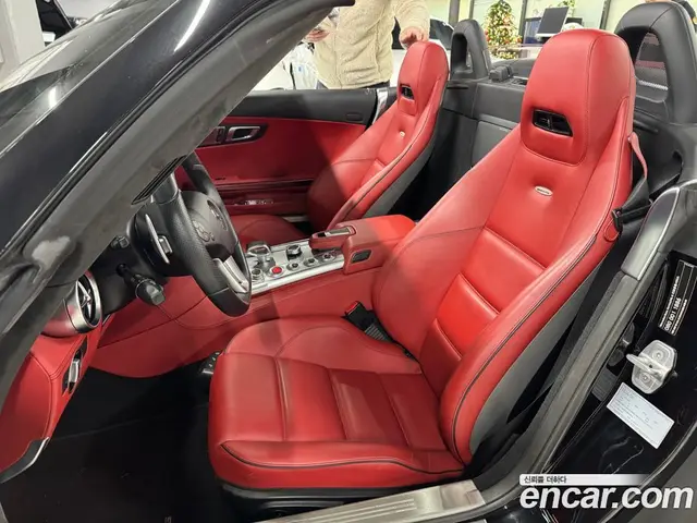 Mercedes-Benz SLS AMG 2013 6.2 автомат (гидро), миниатюра 7 Mercedes-Benz SLS AMG 2013 6.2 автомат (гидро), миниатюра 7
