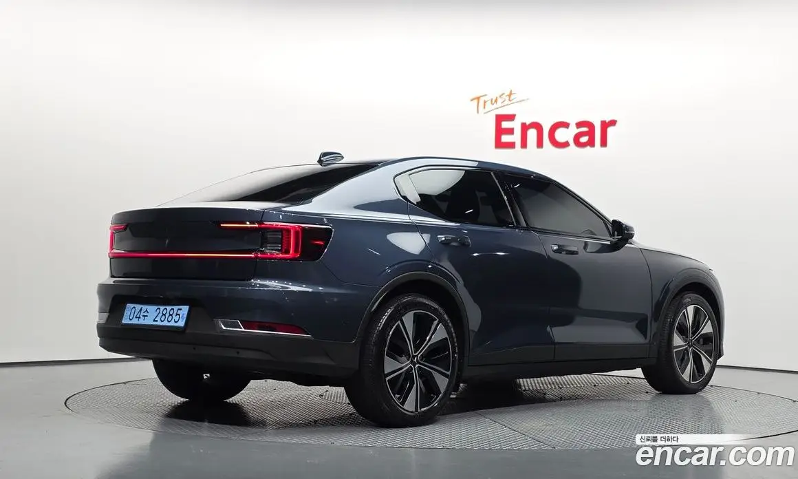 Polestar Polestar 2 2022 0.2 автомат (гидро), фото 2 Polestar Polestar 2 2022 0.2 автомат (гидро), фото 2