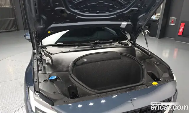 Polestar Polestar 2 2022 0.2 автомат (гидро), миниатюра 6 Polestar Polestar 2 2022 0.2 автомат (гидро), миниатюра 6