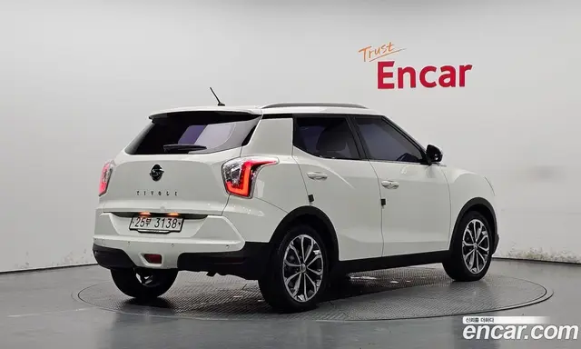 SsangYong TIBOLI 2016 1.6 автомат (гидро), миниатюра 2 SsangYong TIBOLI 2016 1.6 автомат (гидро), миниатюра 2