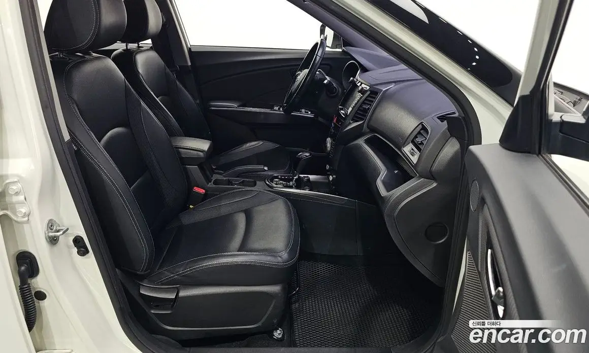 SsangYong TIBOLI 2016 1.6 автомат (гидро), фото 16 SsangYong TIBOLI 2016 1.6 автомат (гидро), фото 16
