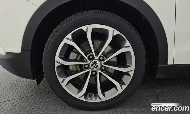 SsangYong TIBOLI 2016 1.6 автомат (гидро), миниатюра 5 SsangYong TIBOLI 2016 1.6 автомат (гидро), миниатюра 5