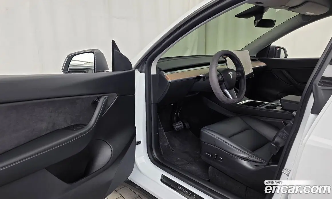 Tesla Model Y 2021 0.2 автомат (гидро), фото 13