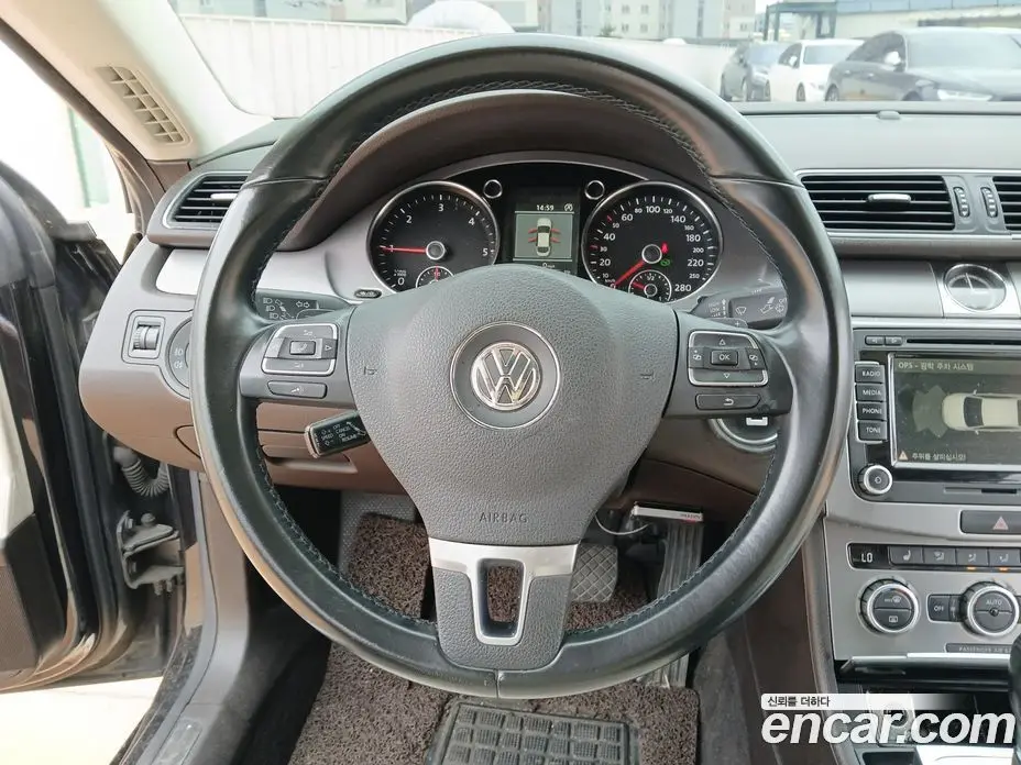 Volkswagen CC 2012 2.0 автомат (гидро), фото 15 Volkswagen CC 2012 2.0 автомат (гидро), фото 15