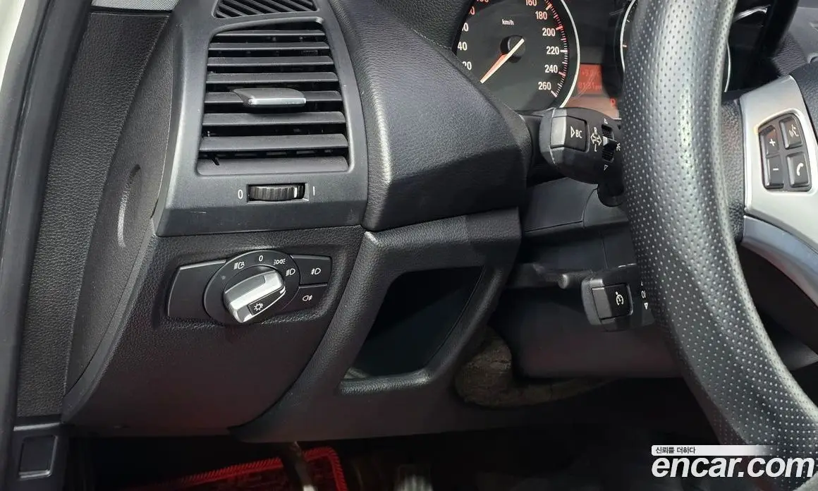 BMW 1 серия 2012 2.0 автомат (гидро), фото 14