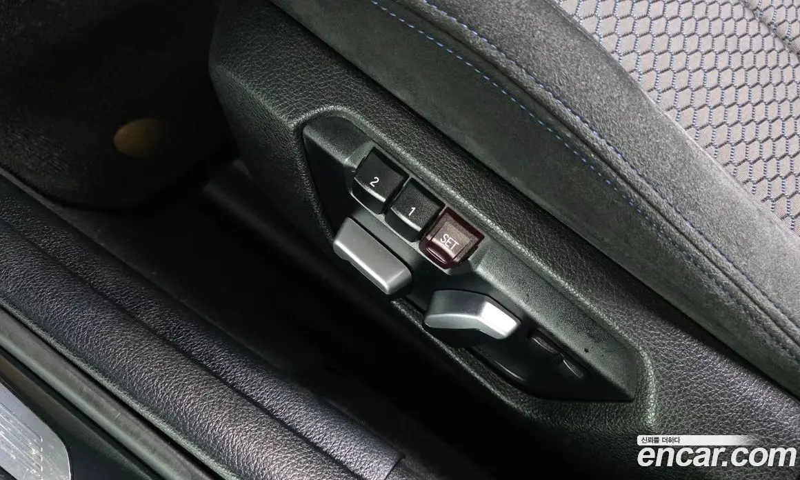 BMW 1 серия 2018 2.0 автомат (гидро), фото 16 BMW 1 серия 2018 2.0 автомат (гидро), фото 16