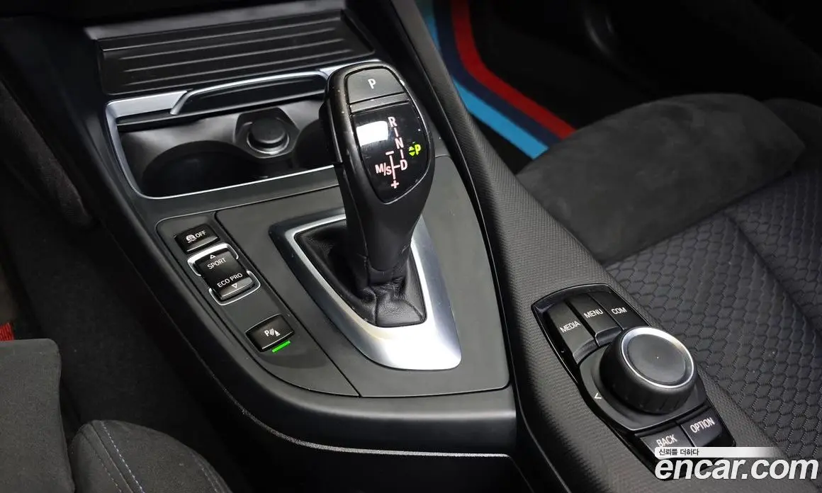 BMW 1 серия 2018 2.0 автомат (гидро), фото 9 BMW 1 серия 2018 2.0 автомат (гидро), фото 9