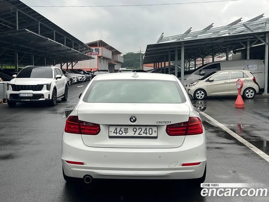 BMW 3 серия 2013 2.0 автомат (гидро), фото 5