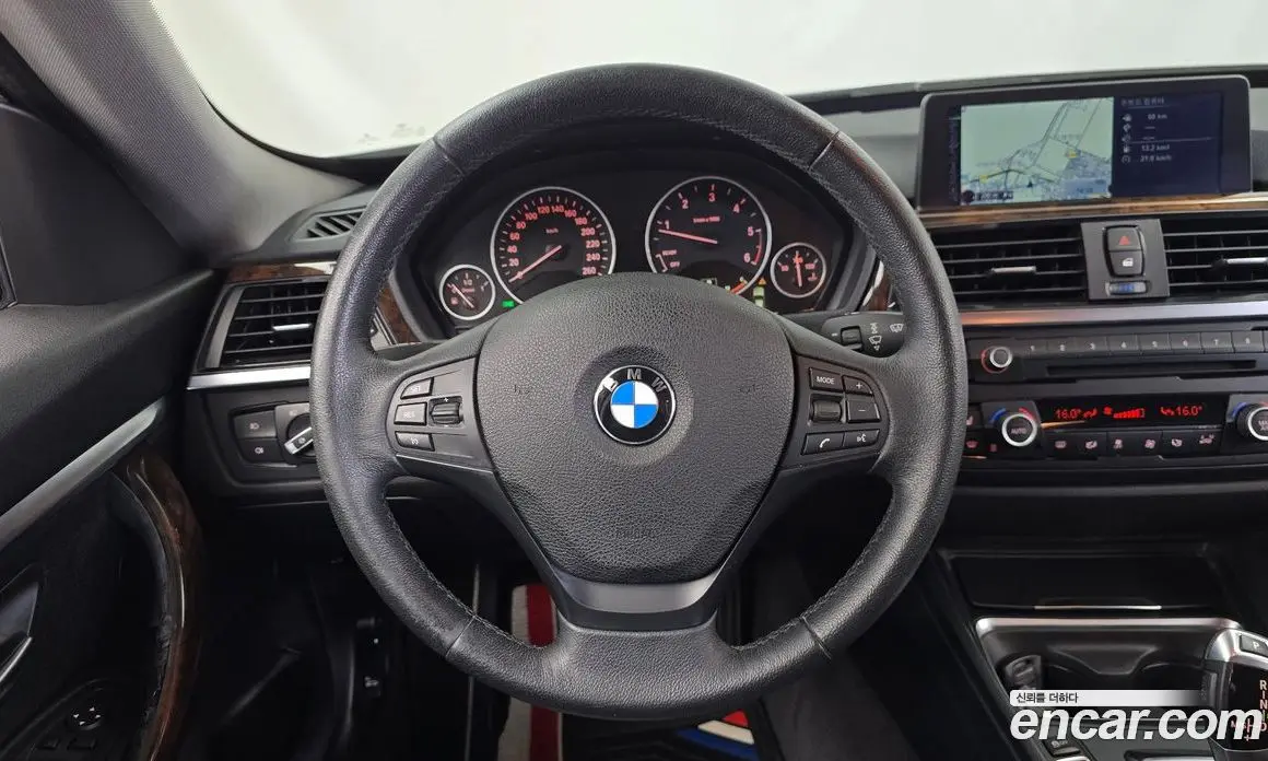 BMW 3 серия 2014 2.0 автомат (гидро), фото 13 BMW 3 серия 2014 2.0 автомат (гидро), фото 13