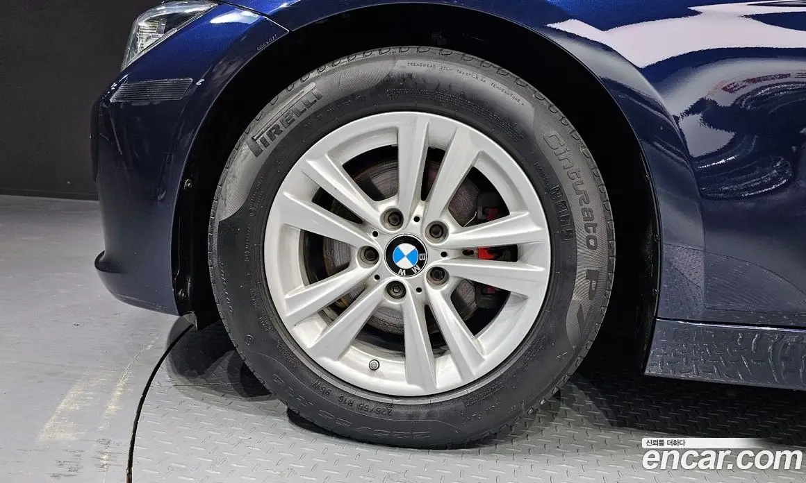 BMW 3 серия 2015 2.0 автомат (гидро), фото 5 BMW 3 серия 2015 2.0 автомат (гидро), фото 5