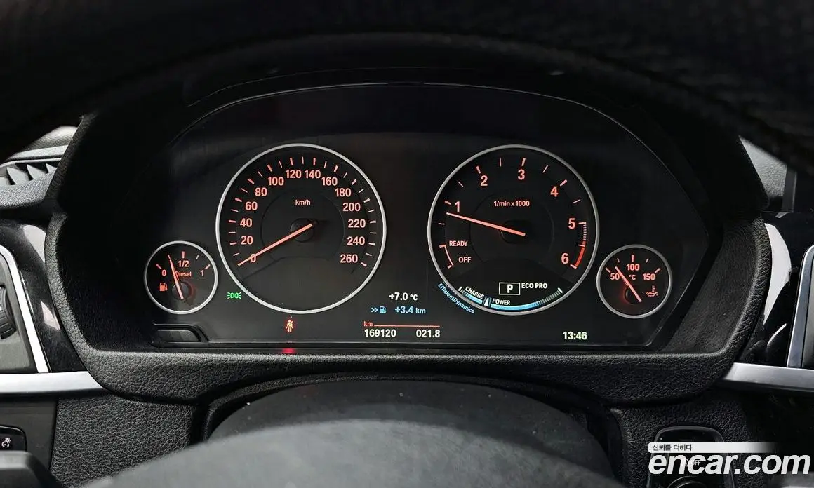 BMW 3 серия 2015 2.0 автомат (гидро), фото 8 BMW 3 серия 2015 2.0 автомат (гидро), фото 8
