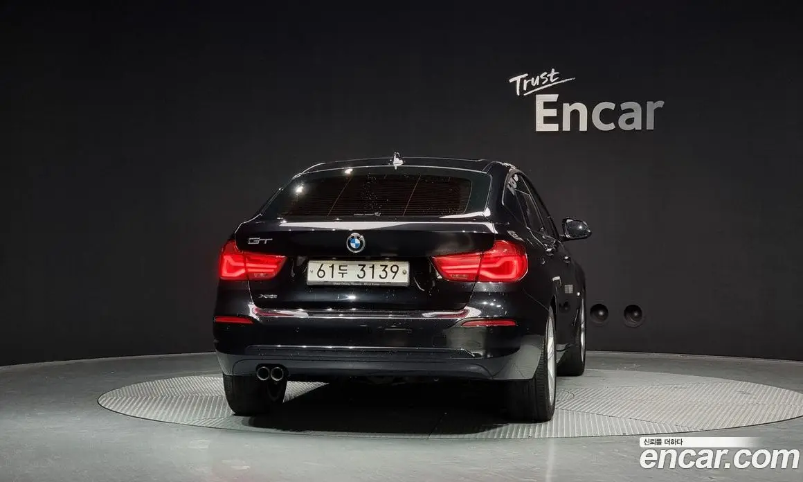 BMW 3 серия 2017 2.0 автомат (гидро), фото 4