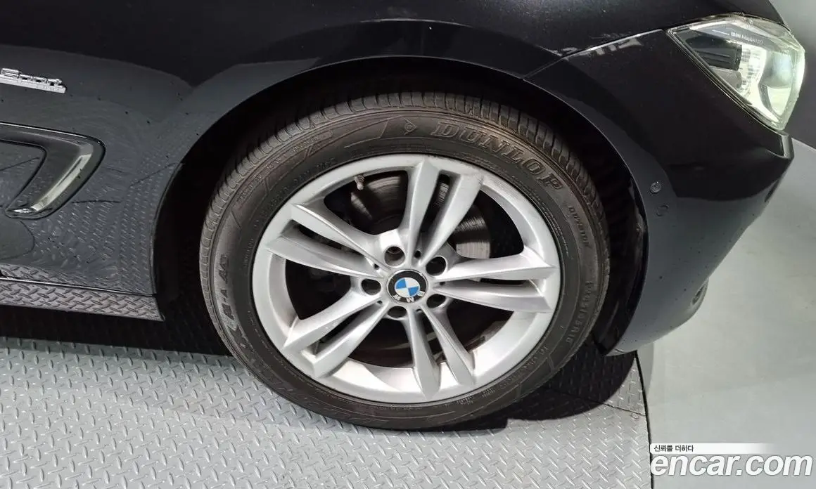 BMW 3 серия 2017 2.0 автомат (гидро), фото 5