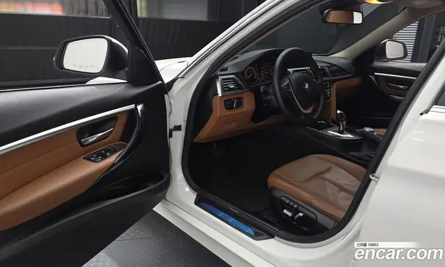 BMW 3 серия 2017 2.0 автомат (гидро), миниатюра 10 BMW 3 серия 2017 2.0 автомат (гидро), миниатюра 10