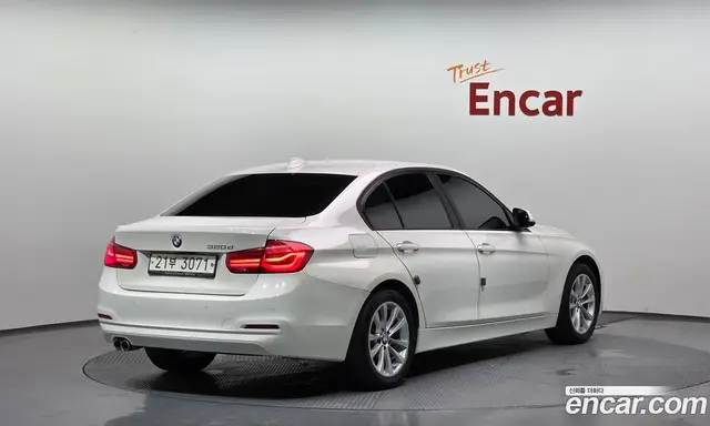 BMW 3 серия 2018 2.0 автомат (гидро), миниатюра 2