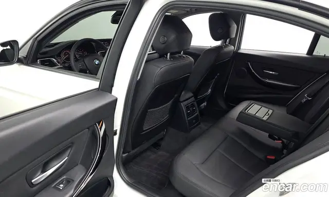 BMW 3 серия 2018 2.0 автомат (гидро), миниатюра 11