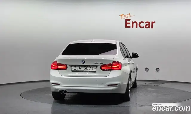 BMW 3 серия 2018 2.0 автомат (гидро), миниатюра 4