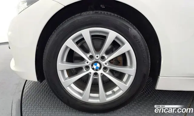 BMW 3 серия 2018 2.0 автомат (гидро), миниатюра 5